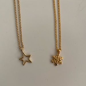 2 cute gold plated necklaces